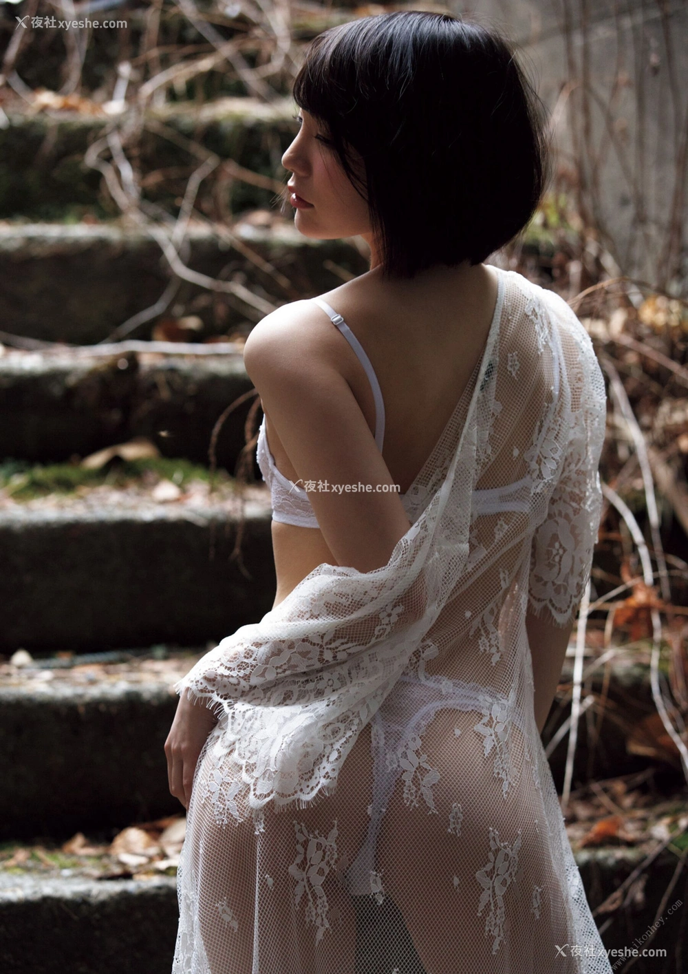1P - 铃村爱里《爱の日々》