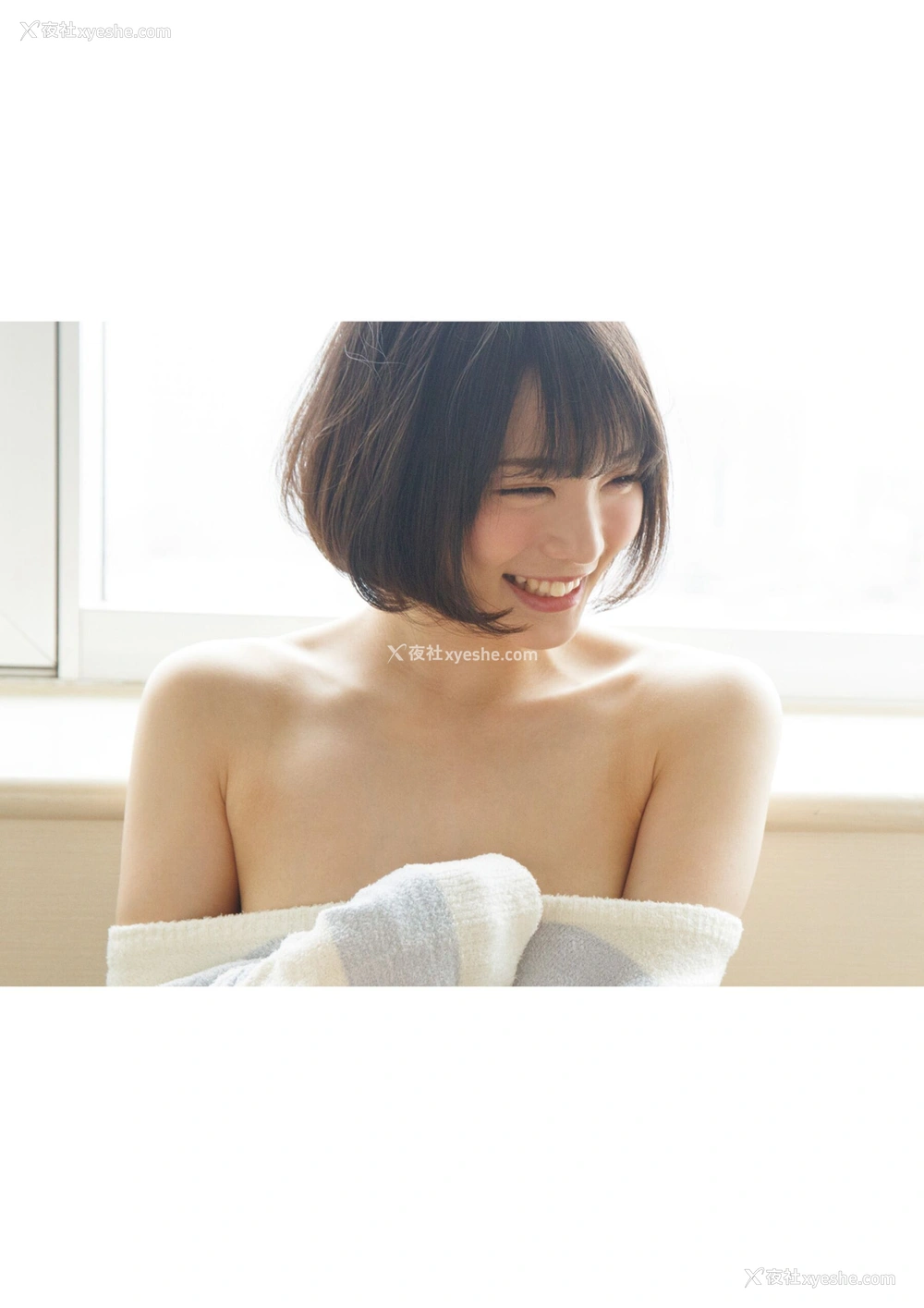 1P - 铃村爱里《爱の日々》