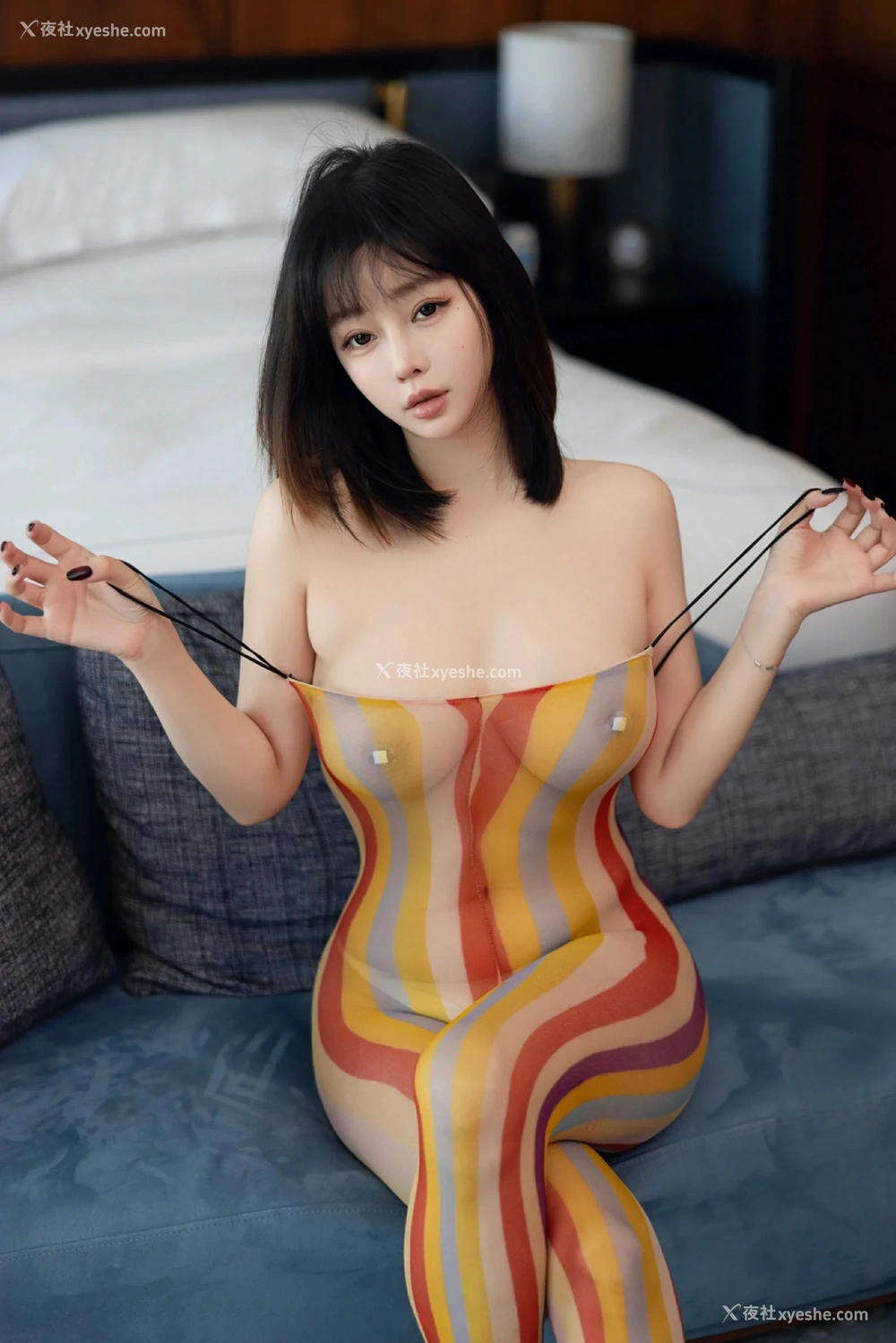 1P - [HuaYang花漾写真] VOL.622 王雨纯