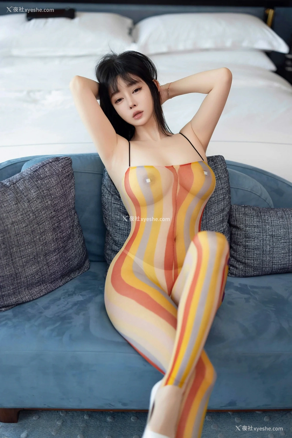 1P - [HuaYang花漾写真] VOL.622 王雨纯