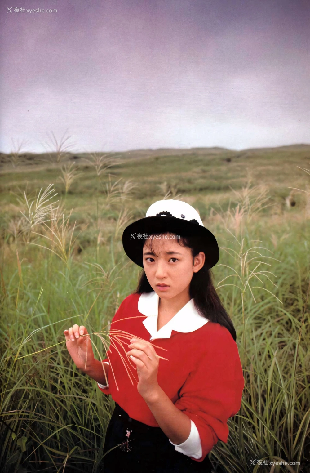 1P - 小森爱《美少女伝说MOOK》