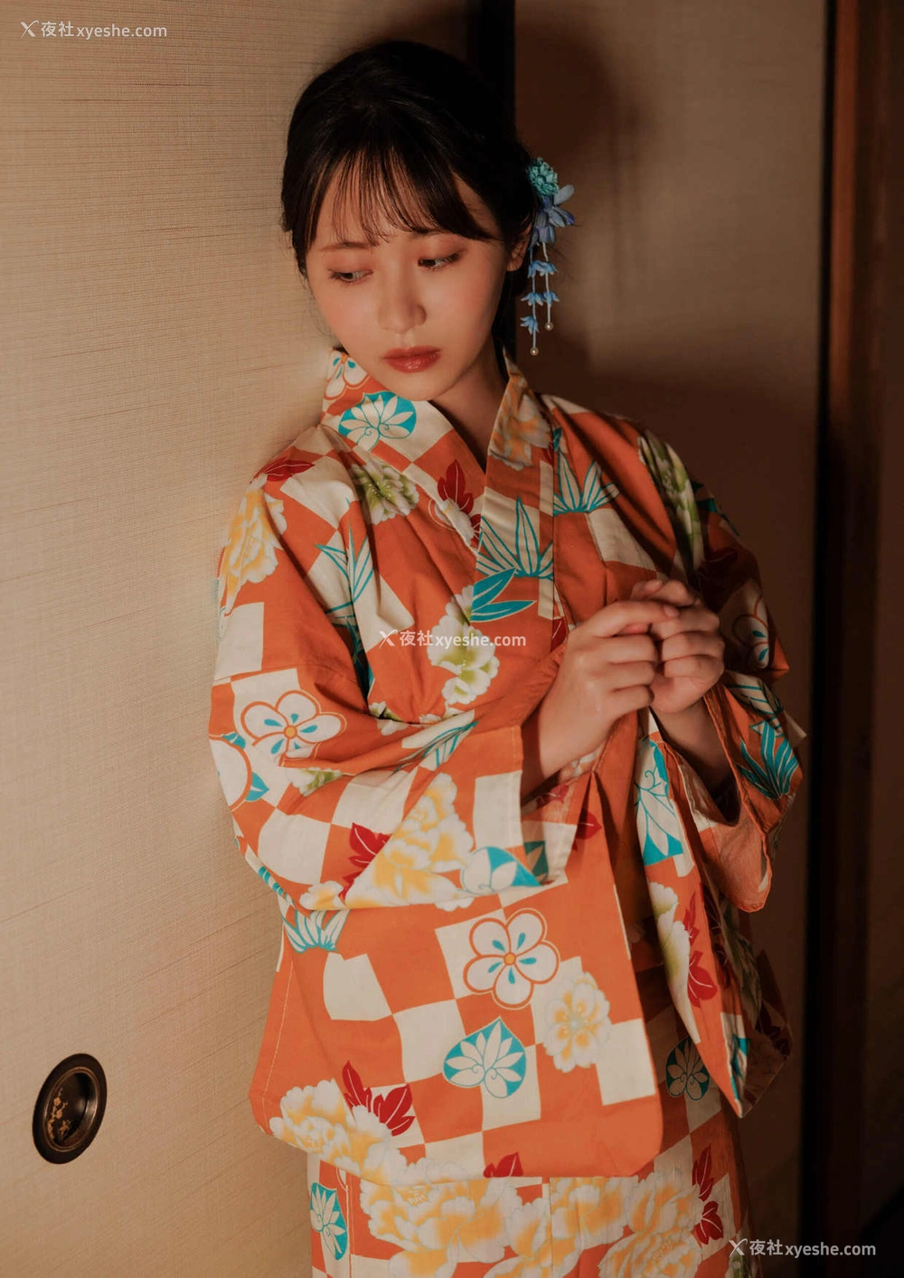 1P - 小野六花《臆病な爱 増ページ デジタル特装版》
