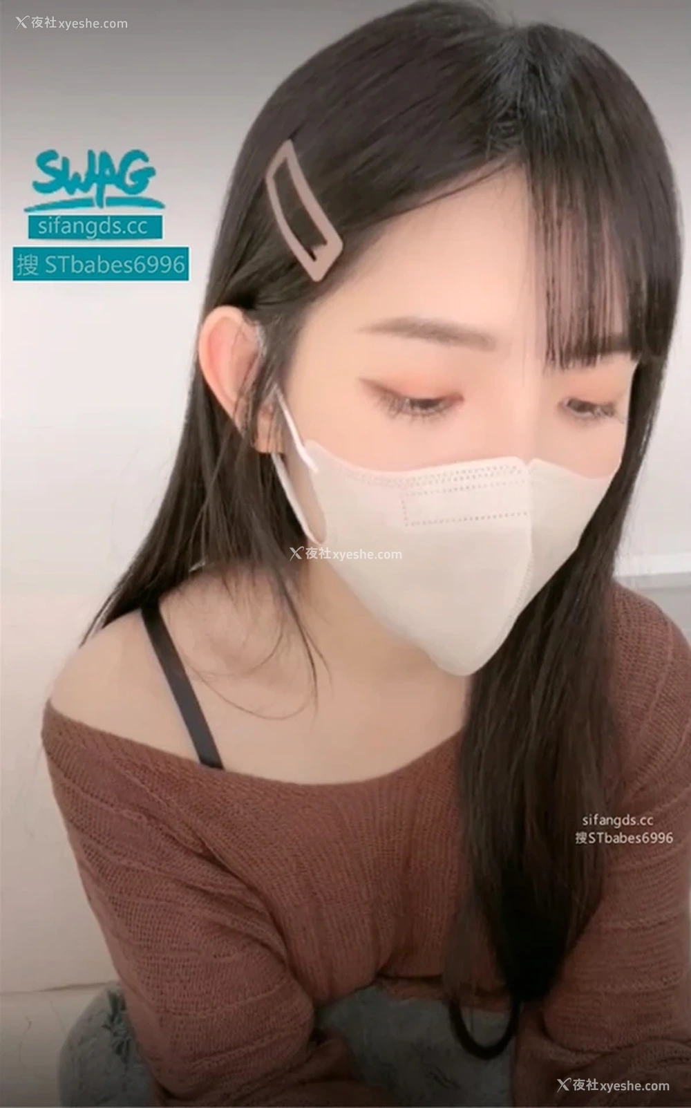 1P - 美女模特@hanna 居家尺度自摸道具福利秀