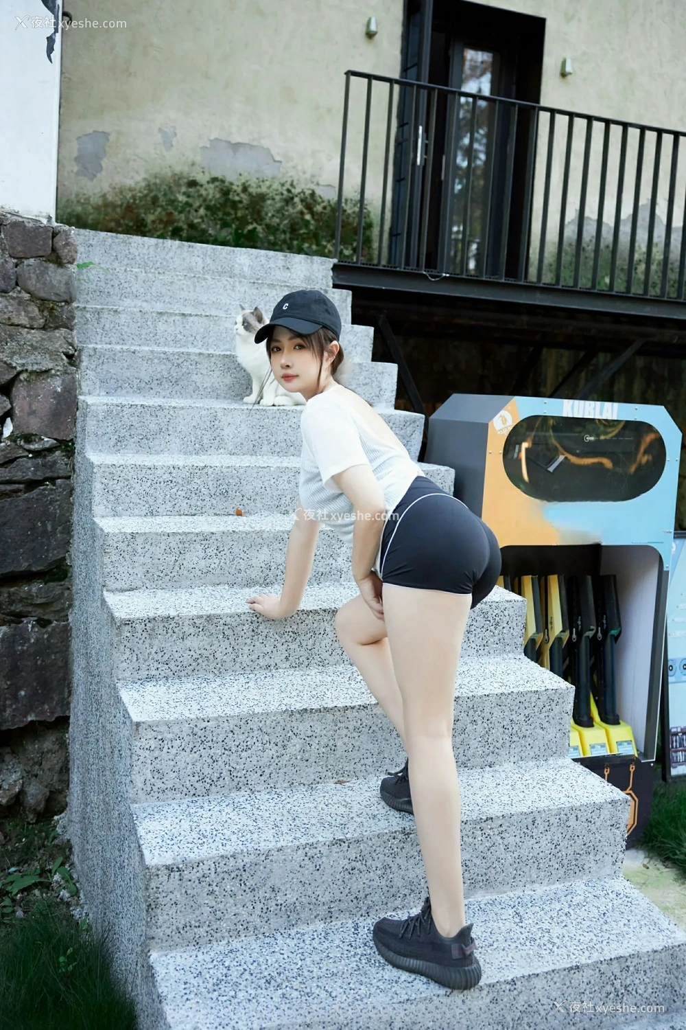 1P - [XiuRen秀人网] No.9549 养乐多Doll