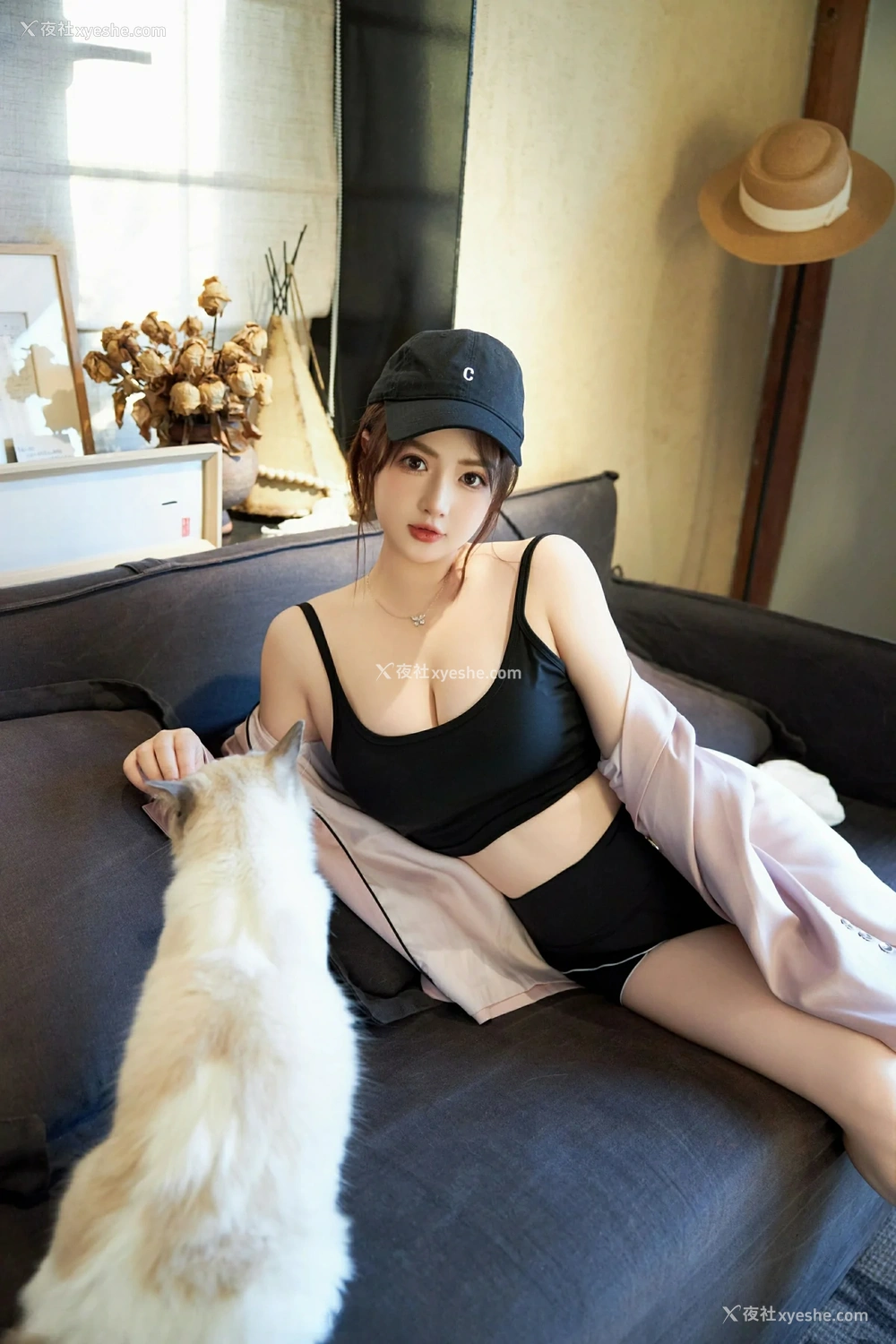 1P - [XiuRen秀人网] No.9549 养乐多Doll