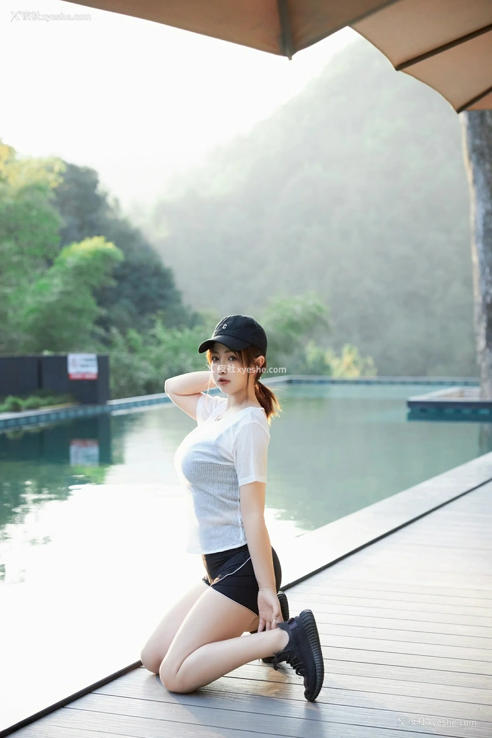 1P - [XiuRen秀人网] No.9549 养乐多Doll