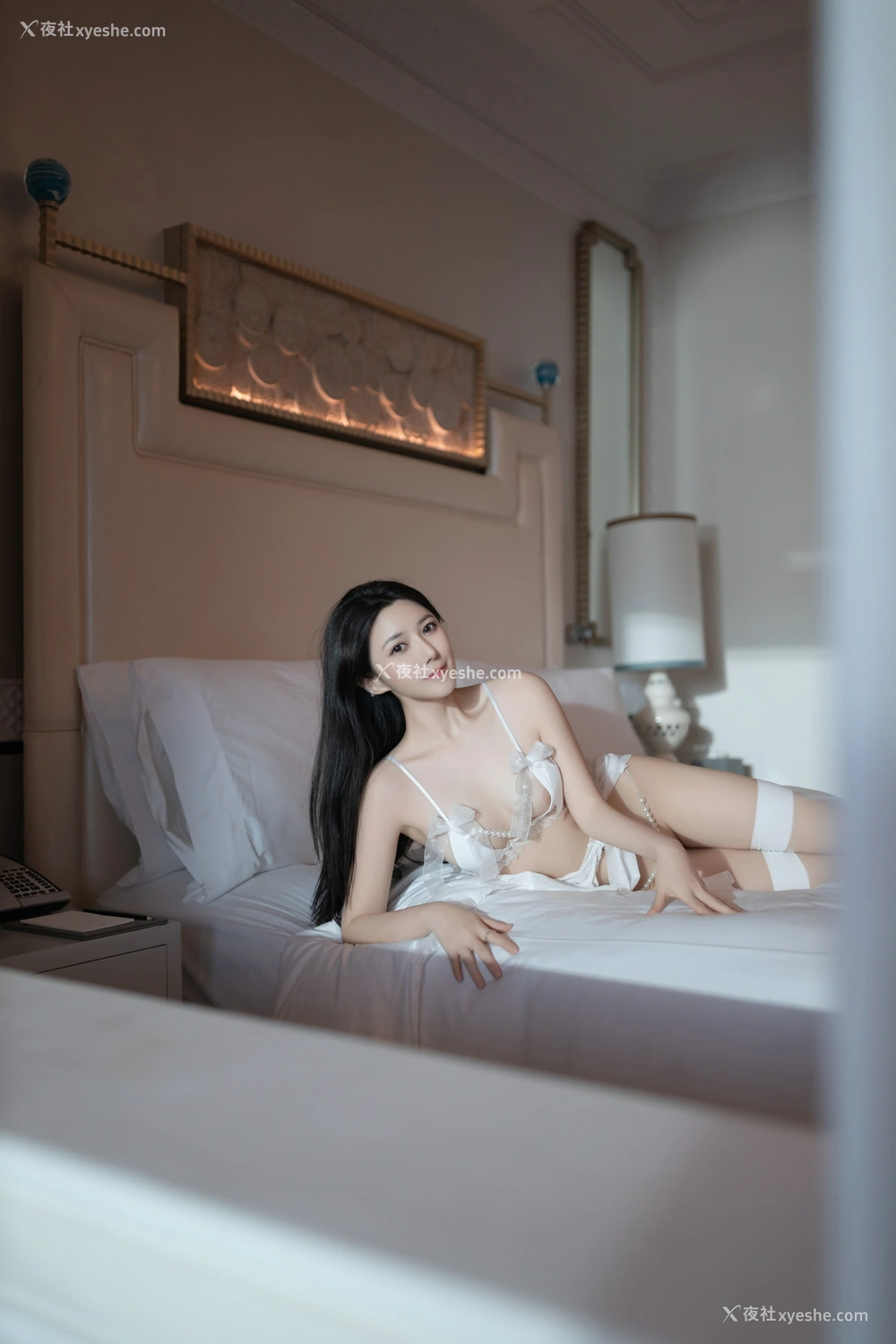 1P - xiuren秀人网福利鱼子酱Fish大尺度私拍写真白色珍珠写真
