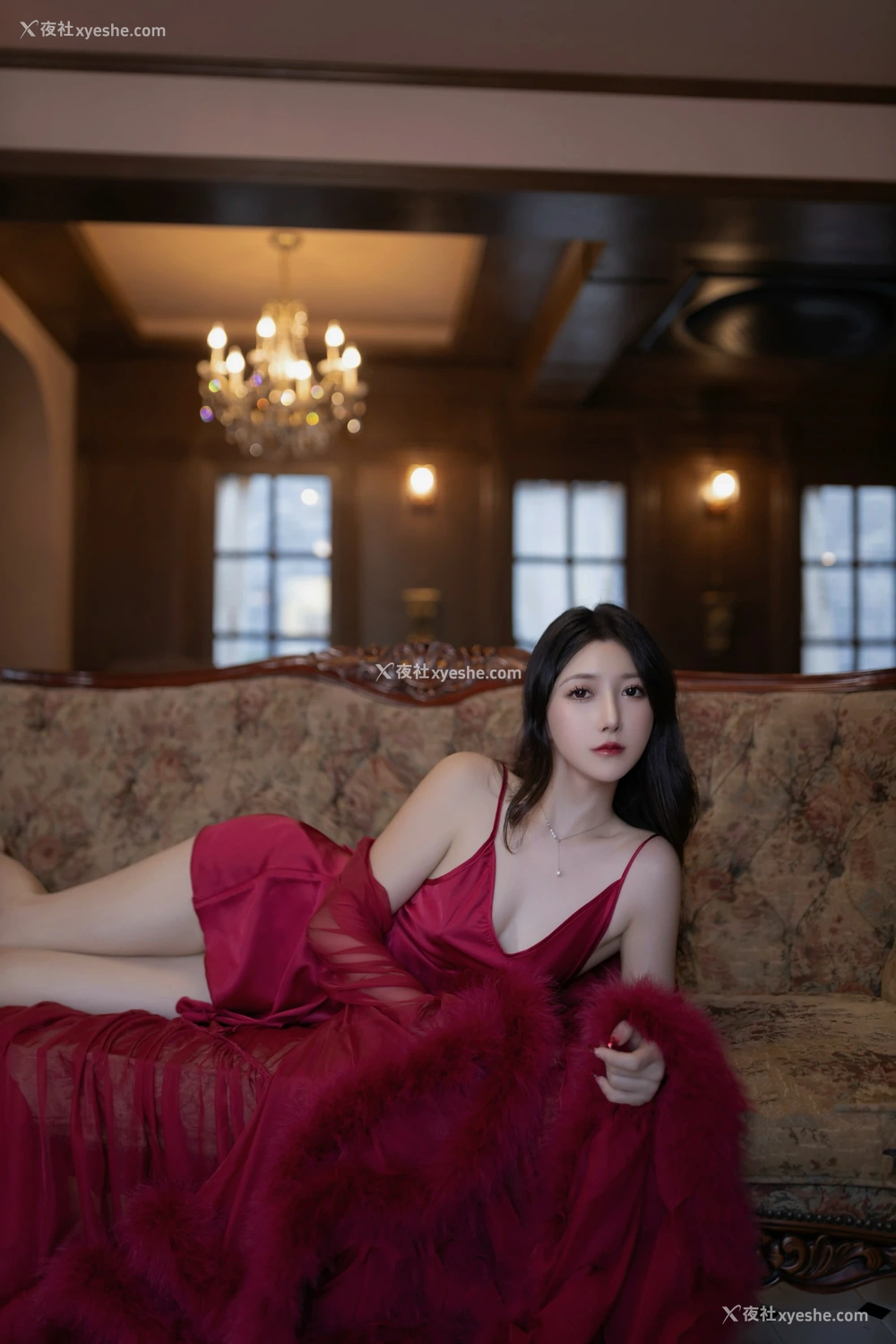 1P - xiuren秀人网福利鱼子酱Fish大尺度内部私购玫瑰