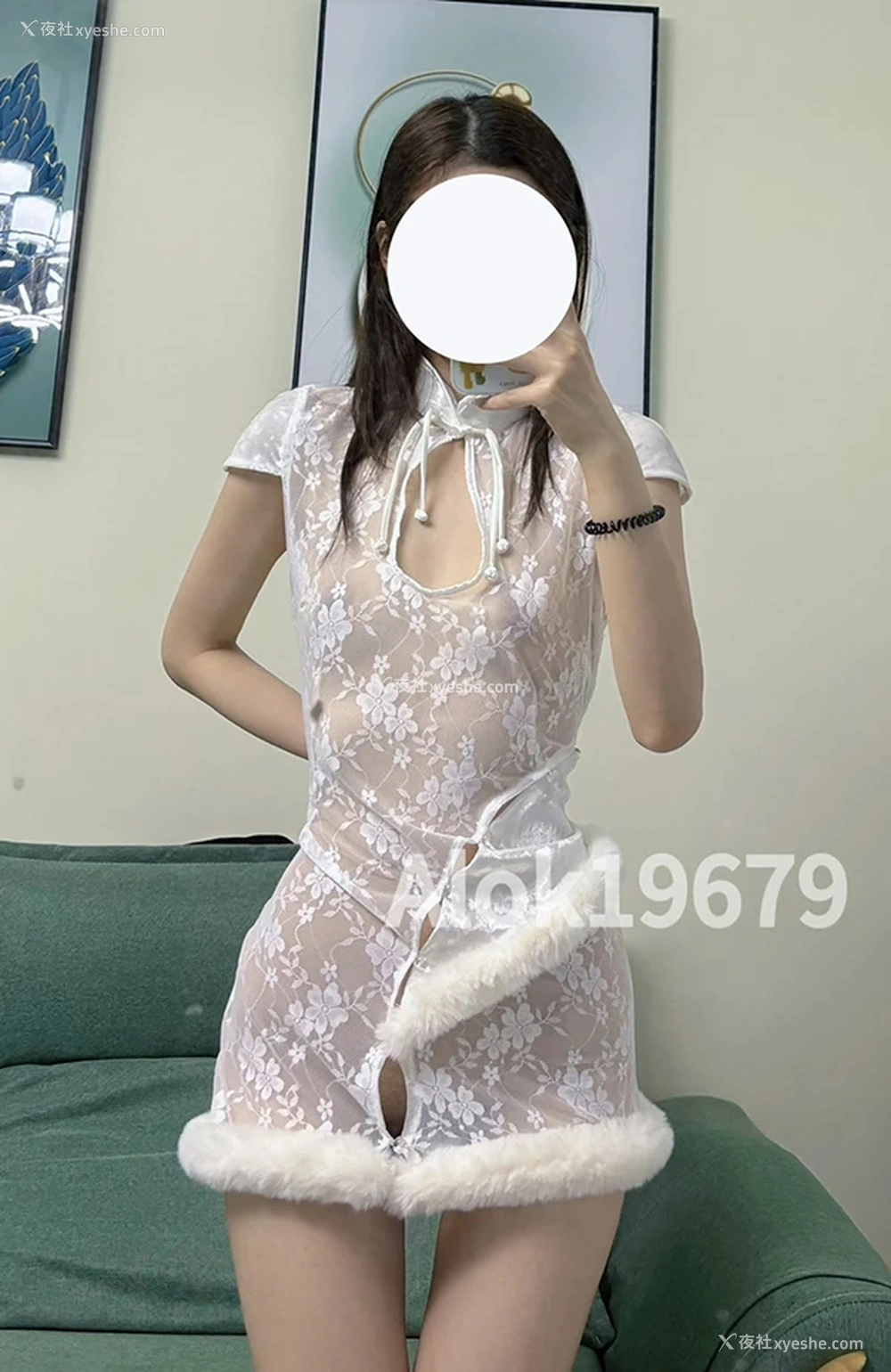 1P - 白虎福利姬@爱吃蛋挞(奶兔)尺度私拍视图合集