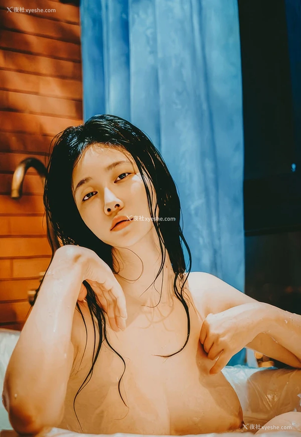 1P - 极品女神年年沐浴美人如浴无圣光唯美图集