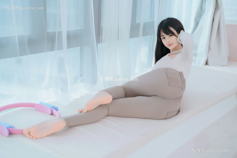 1P - 桜井宁宁 – 健身妹妹X瑜伽少女