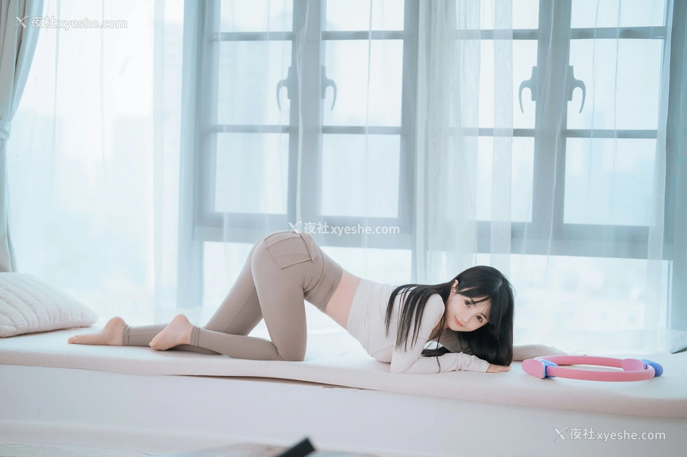 1P - 桜井宁宁 – 健身妹妹X瑜伽少女