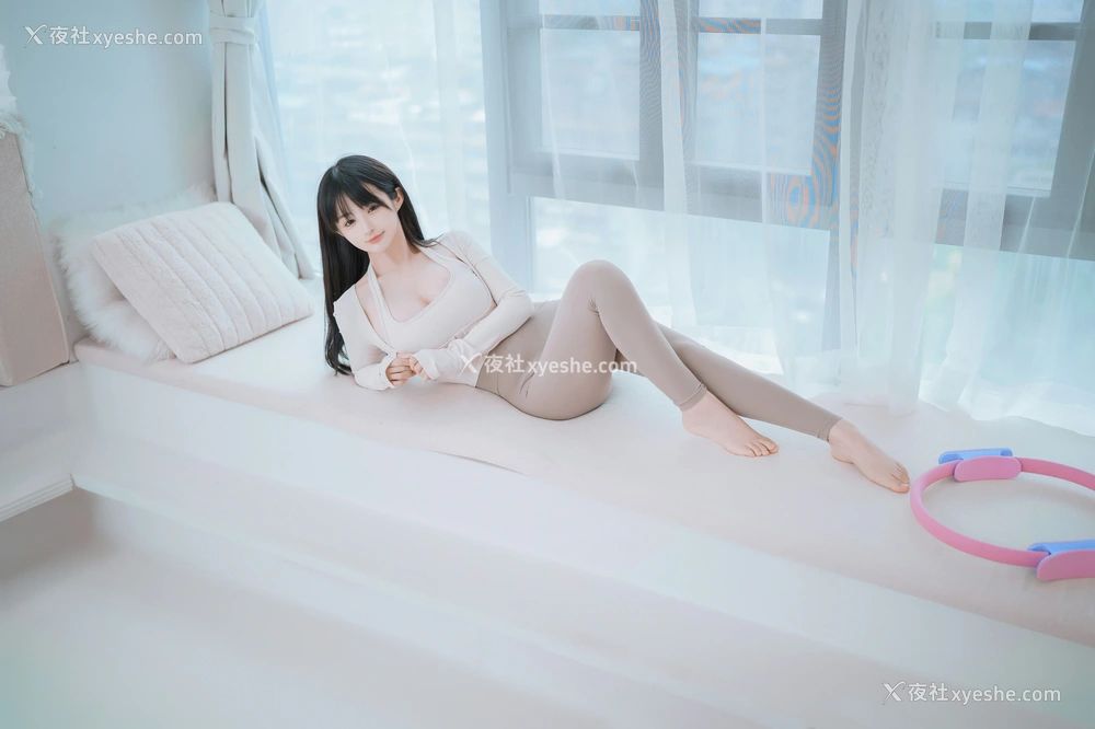1P - 桜井宁宁 – 健身妹妹X瑜伽少女