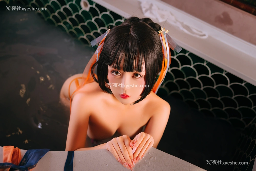 1P - 日奈娇 – 鸳鸯浴
