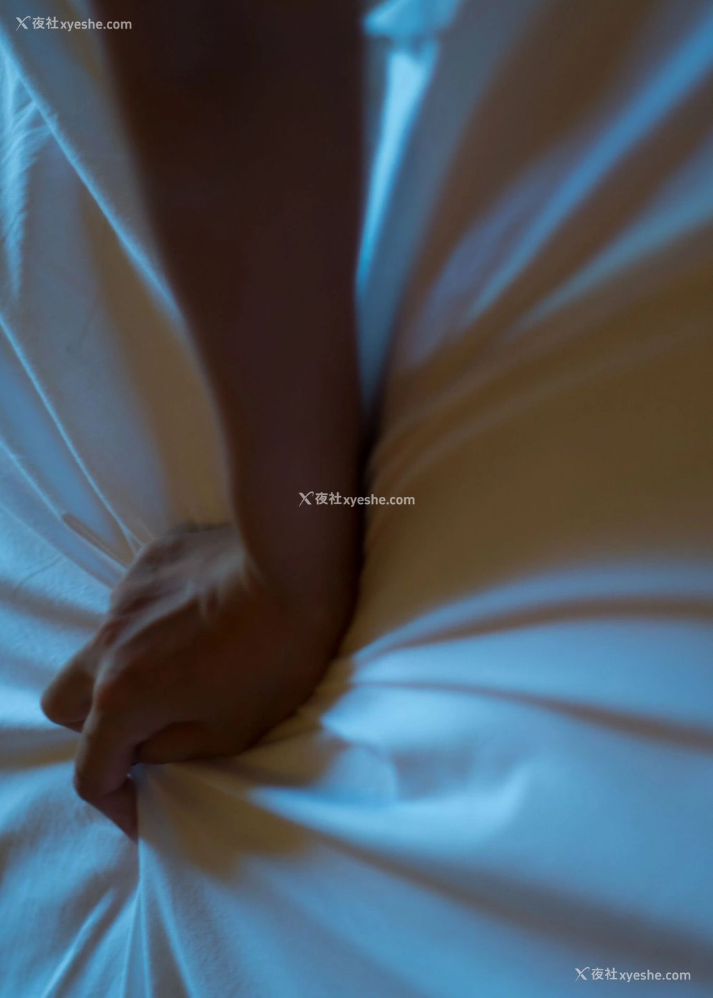 1P - 天海翼《Hug me》
