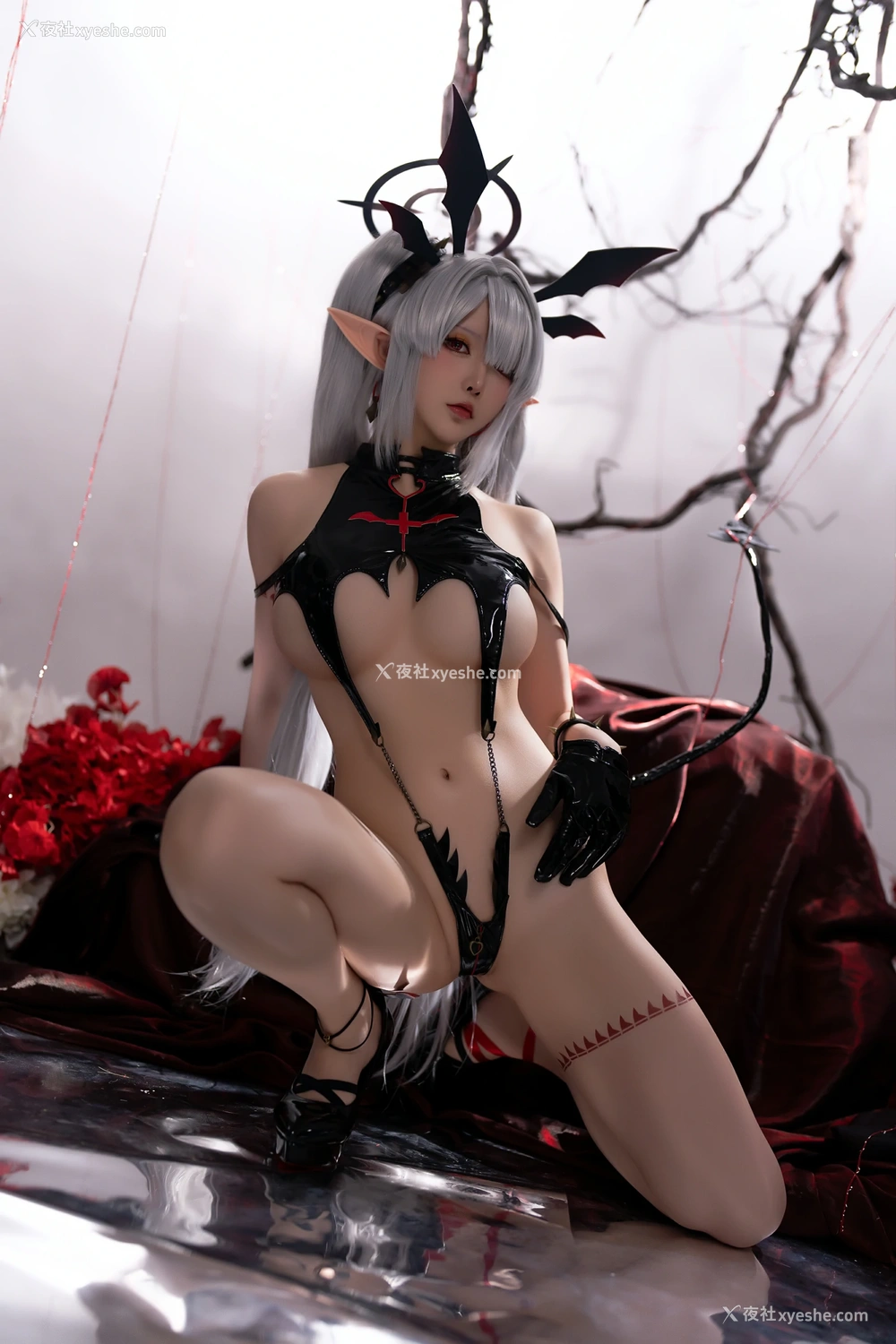 1P - 星之迟迟-碧蓝档案BA写真本《Erotopia》电子版-银镜伊织