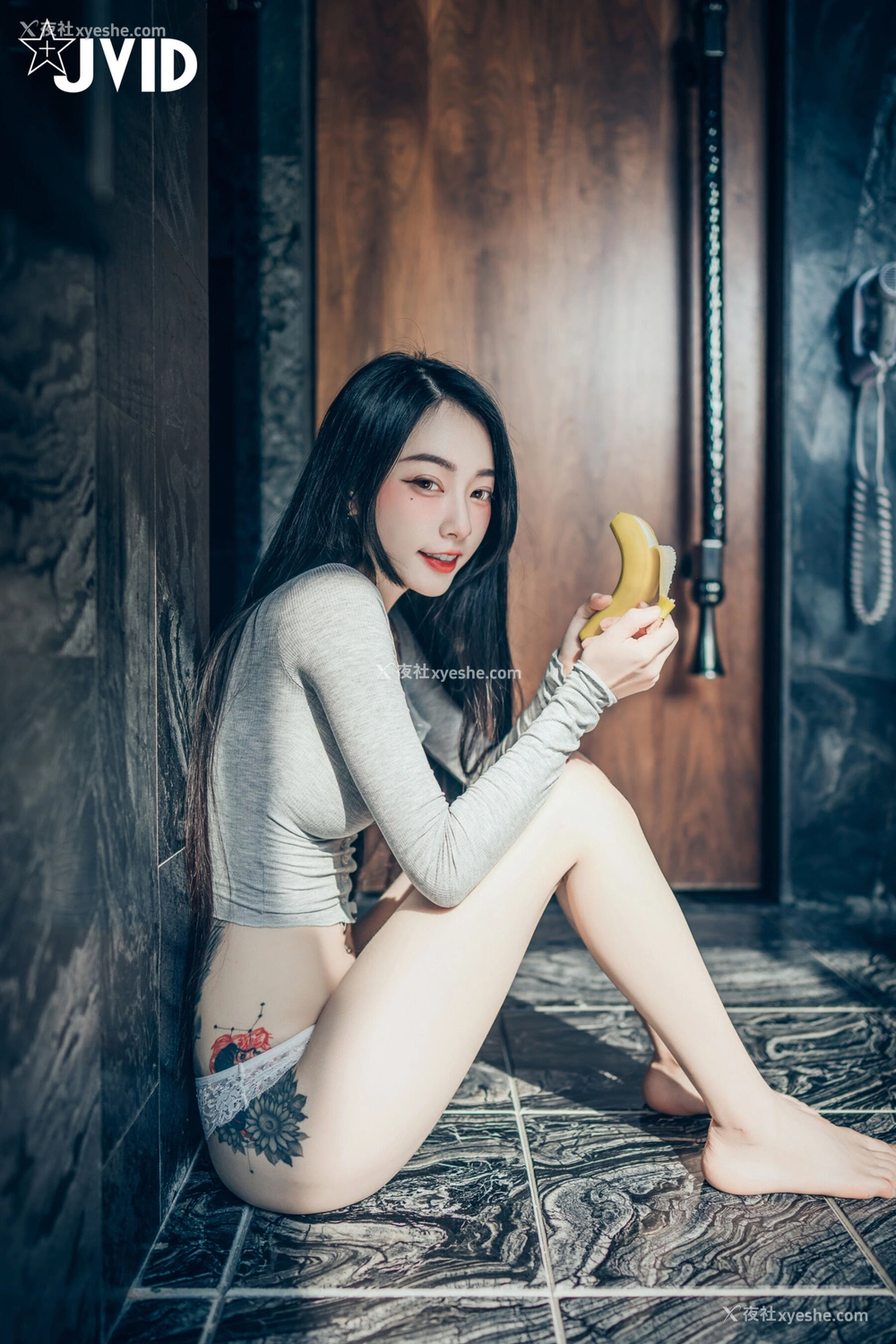 1P - 飘飘《Banana》