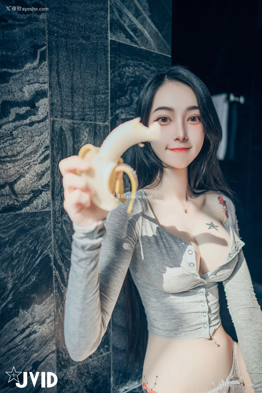 1P - 飘飘《Banana》