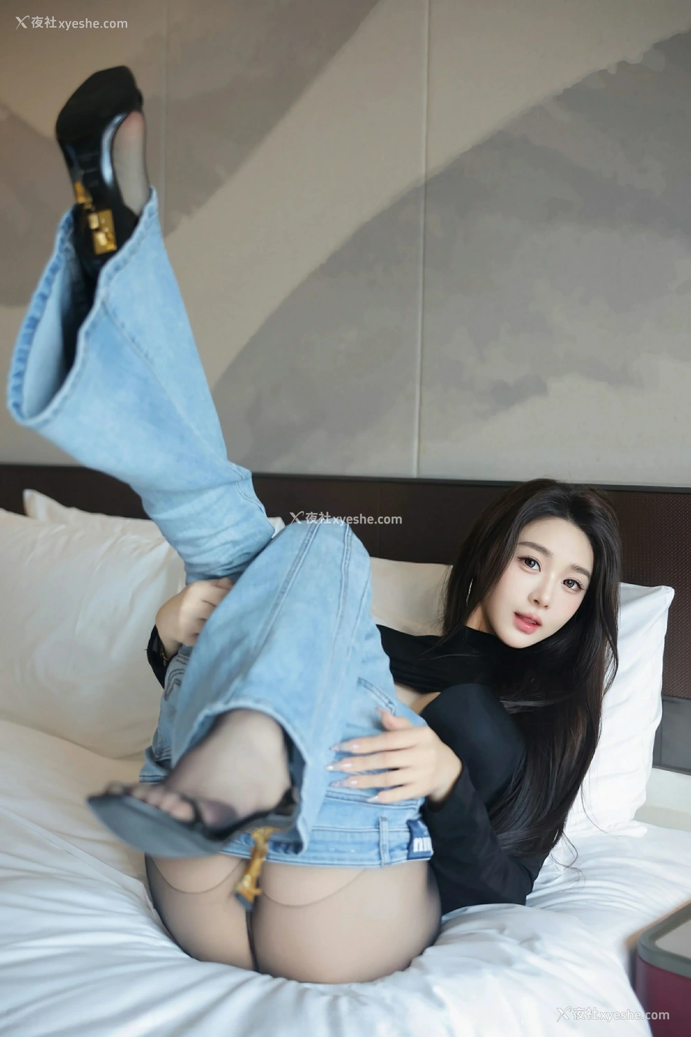 1P - [XiuRen秀人网] No.9555 candy糖糖