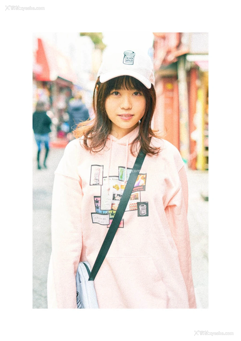 1P - 水卜樱《girl meets street》