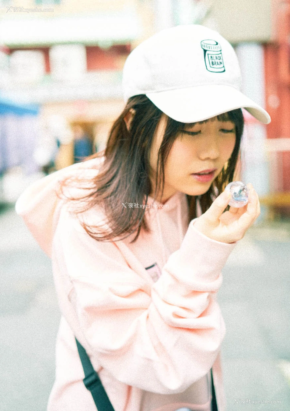 1P - 水卜樱《girl meets street》