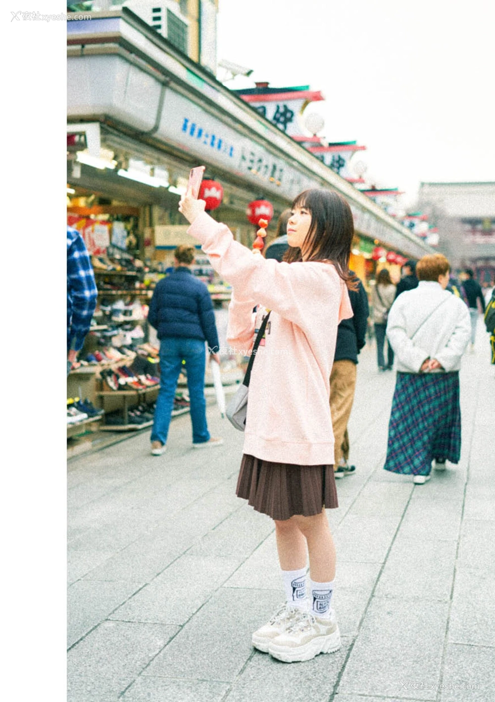 1P - 水卜樱《girl meets street》