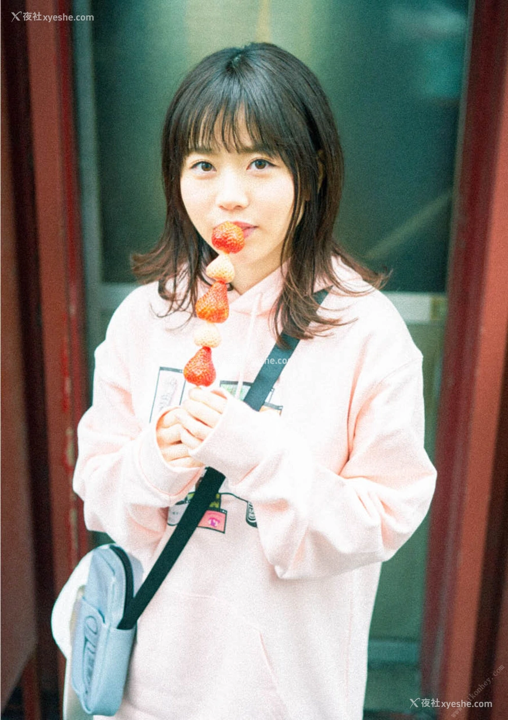 1P - 水卜樱《girl meets street》