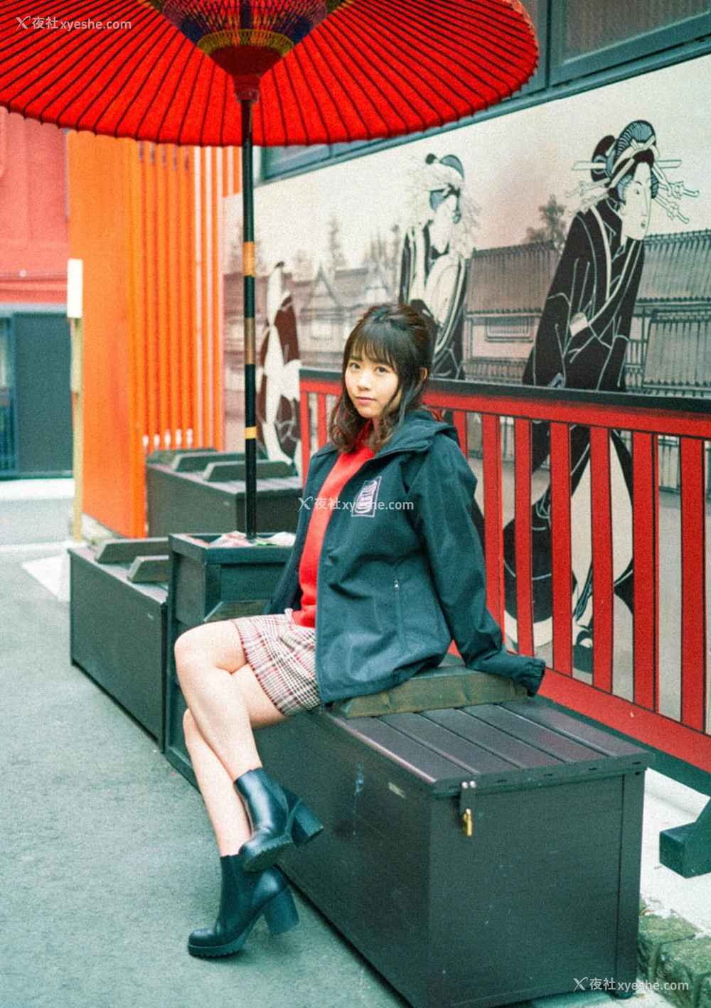 1P - 水卜樱《girl meets street》