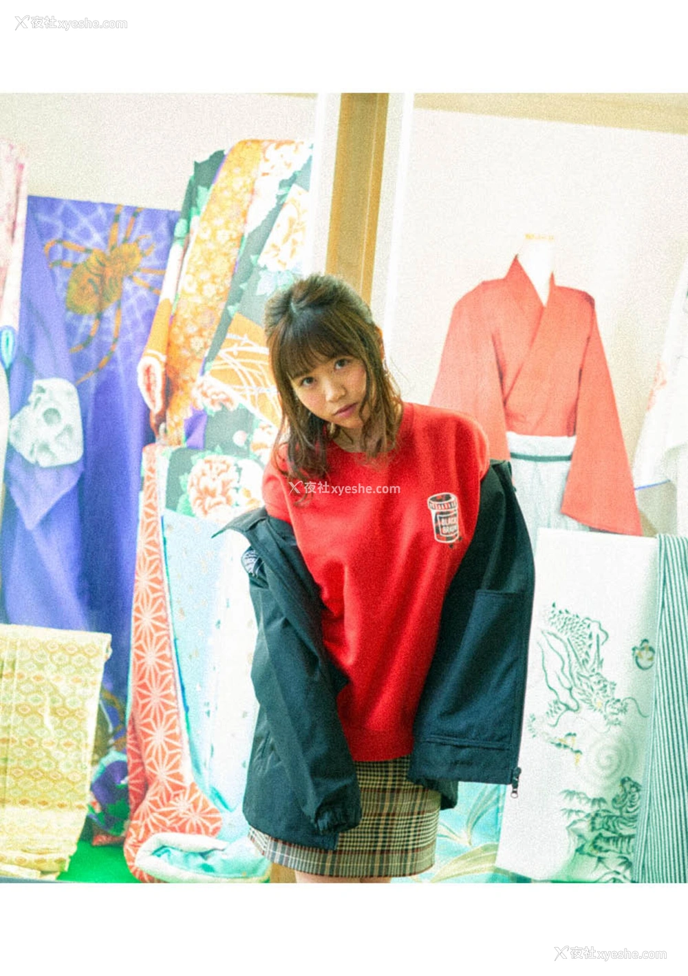 1P - 水卜樱《girl meets street》