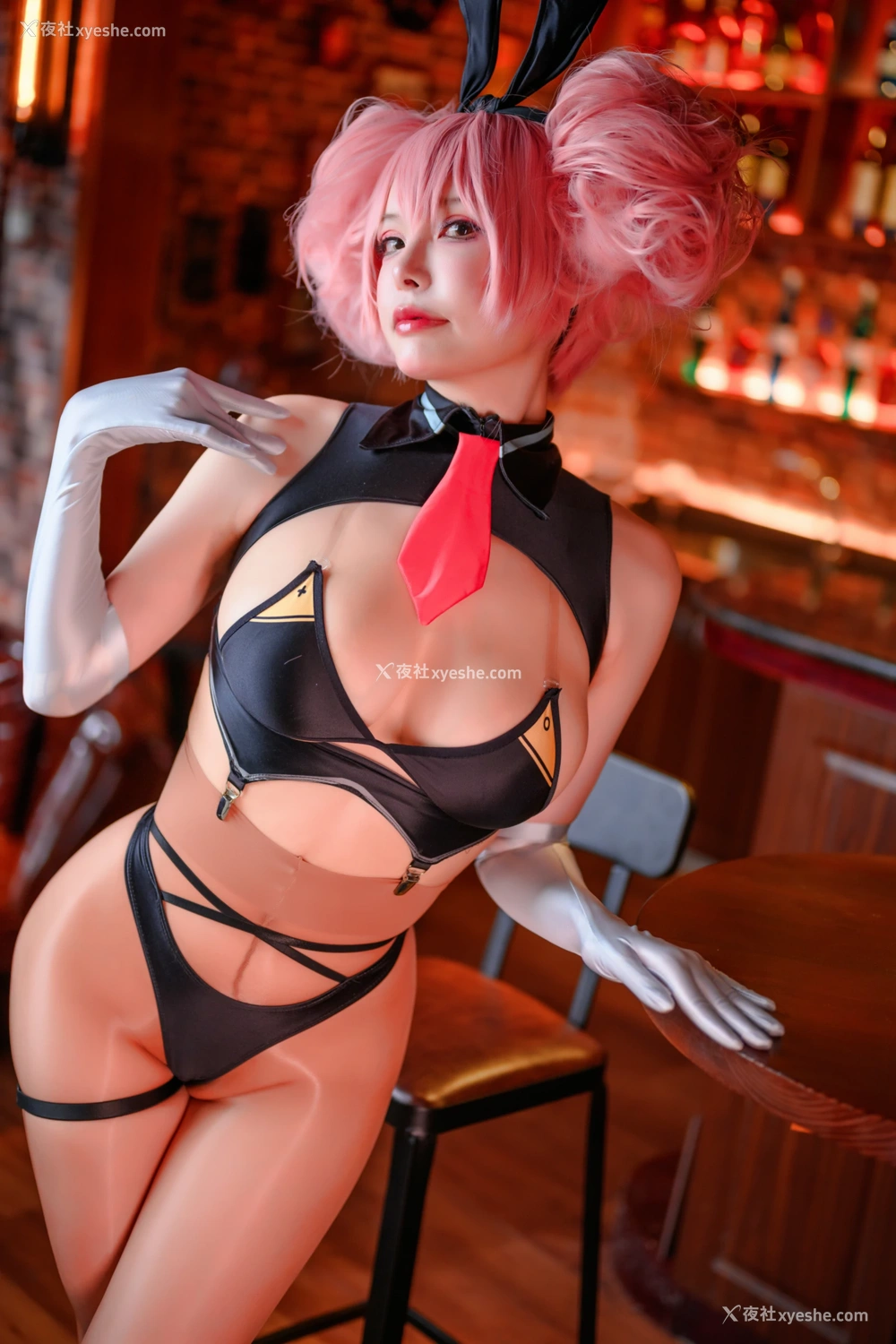 秋和柯基(夏小秋秋秋) – Bunny兔女郎