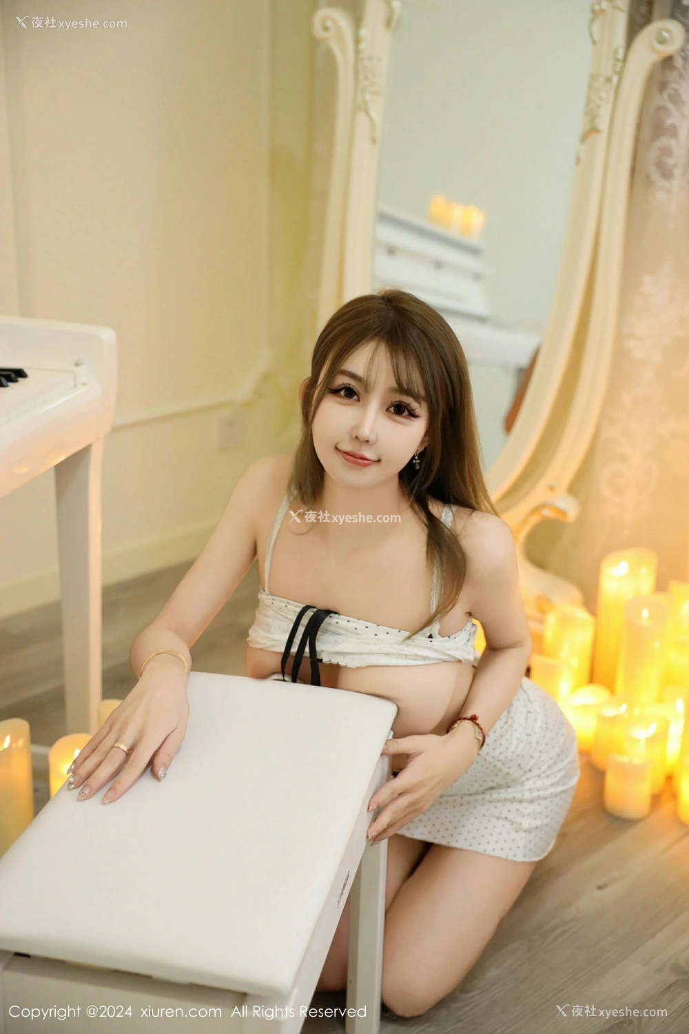 1P - [XiuRen秀人网] No.9502 Zoe柚柚