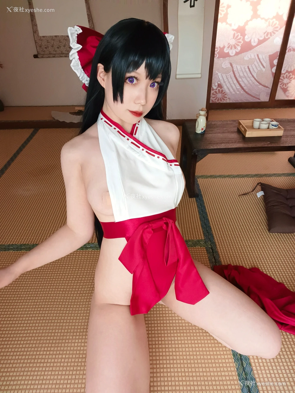 1P - 芦苇苇苇 – 巫女
