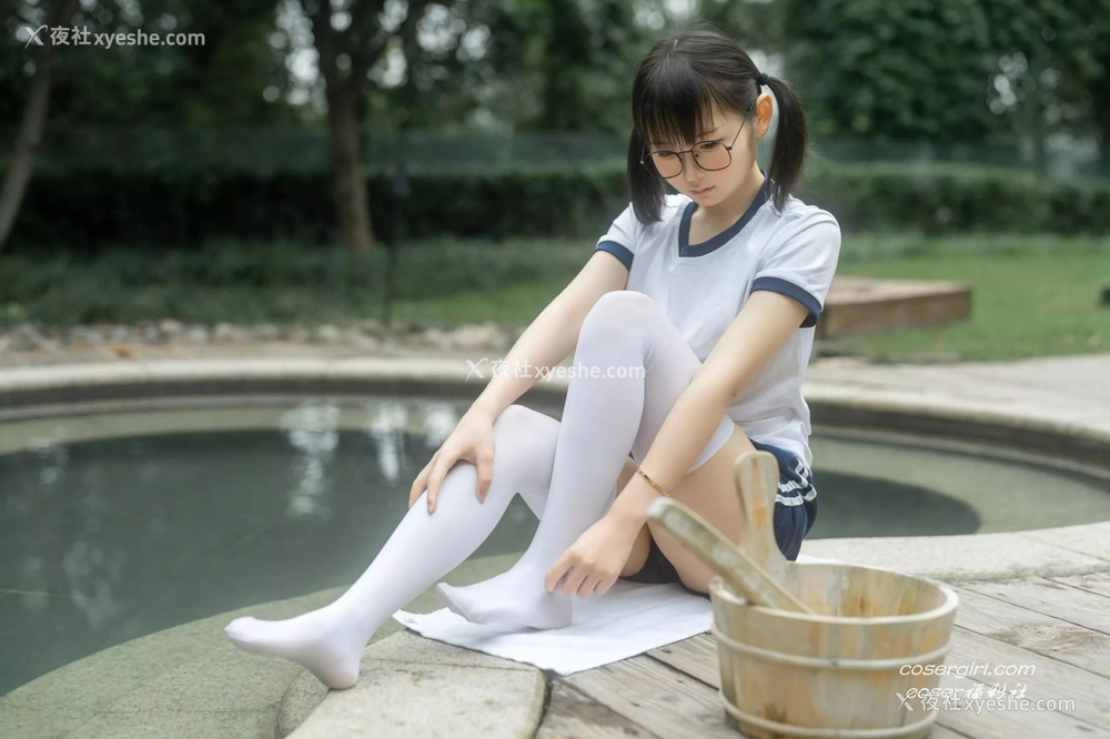 1P - 幼水铃衣《温泉体操服》