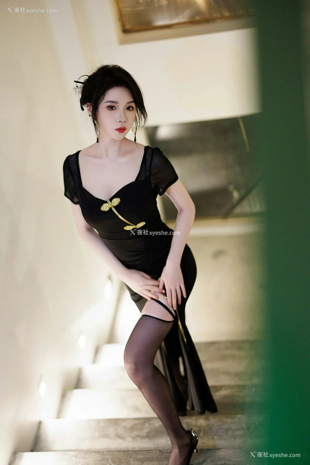 1P - [XiuRen秀人网] No.9526 梦心玥