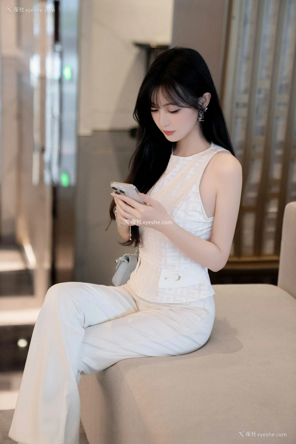 1P - [XiuRen秀人网] No.9528 林星阑