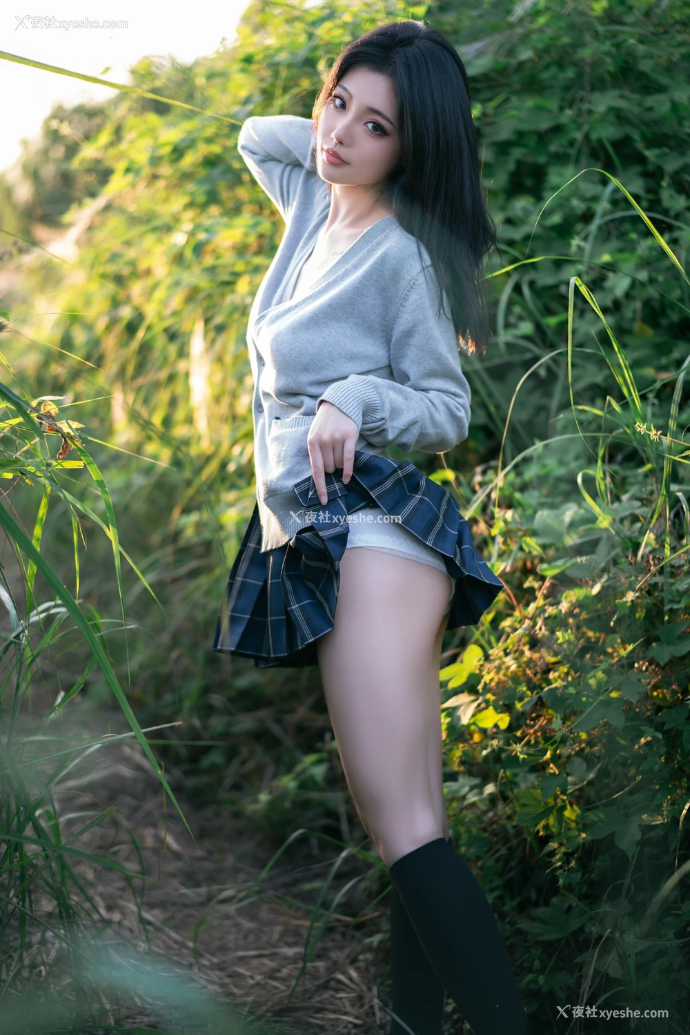 1P - 桃良阿宅 – 外出JK
