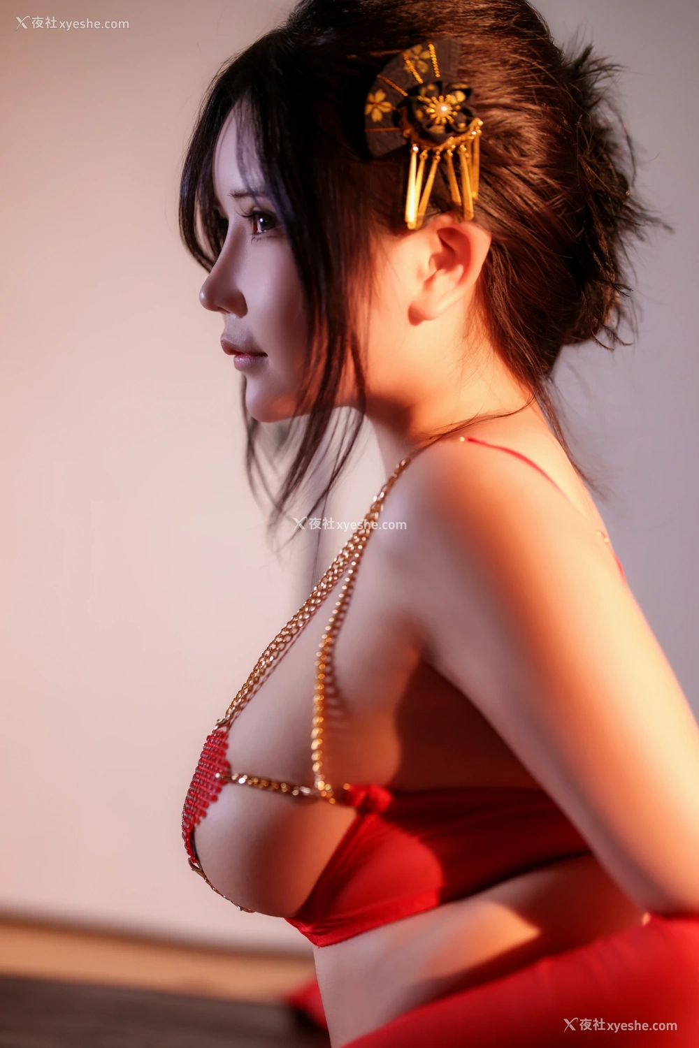 1P - 抱走莫子aa – 未亡人太太