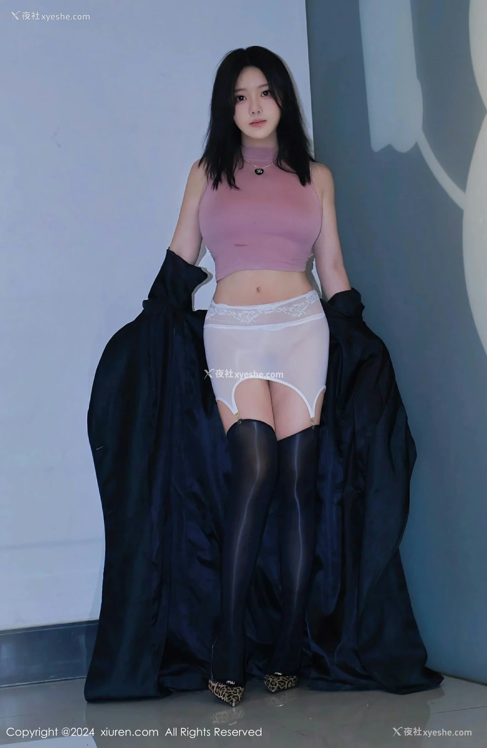 1P - [XiuRen秀人网] No.9489 小薯条nienie