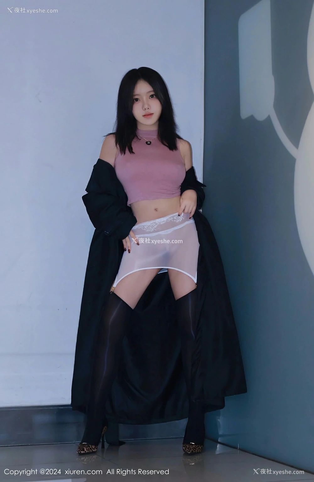 1P - [XiuRen秀人网] No.9489 小薯条nienie