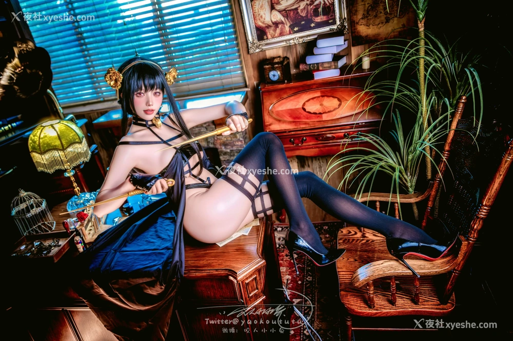 1P - 咬人小小兔(咬一口兔娘) – 3月作品 约尔太太