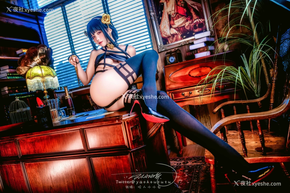 1P - 咬人小小兔(咬一口兔娘) – 3月作品 约尔太太