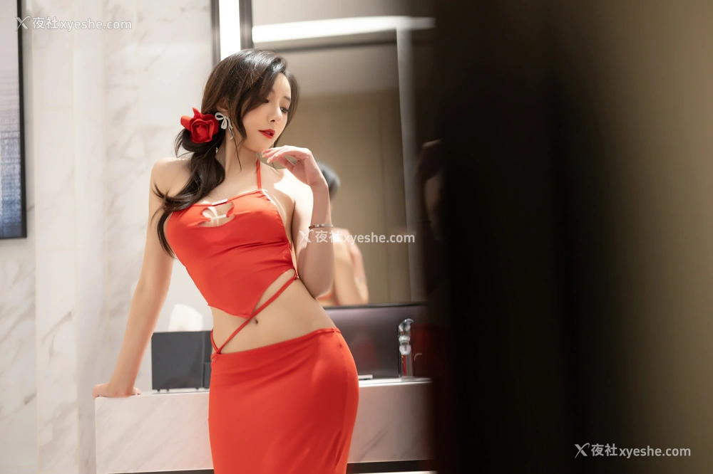 1P - xiuren秀人网福利王馨瑶Yanni大尺度内部私购红色裙子拼杏色毛毛情趣