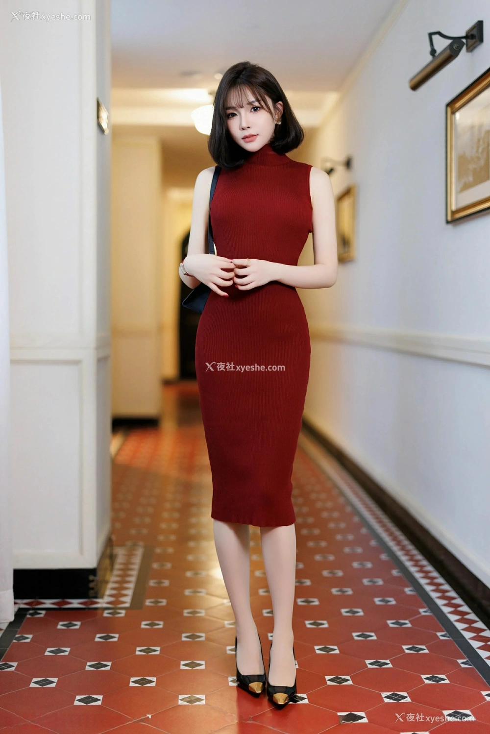 1P - [XiuRen秀人网] No.9589 徐莉芝Booty