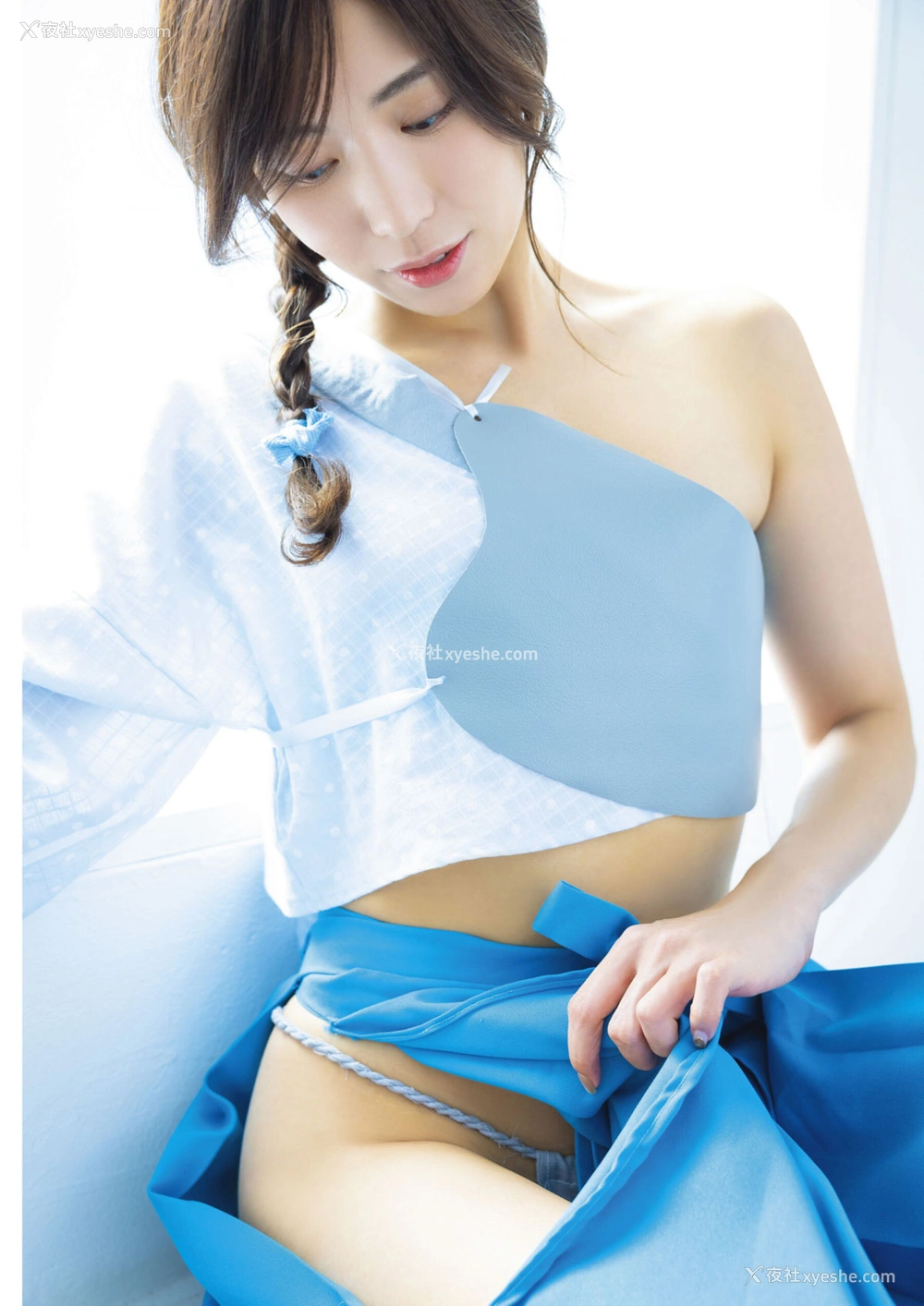 1P - 山岸逢花