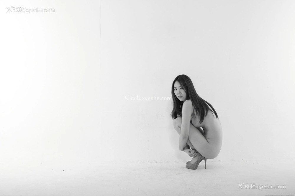 1P - 韩模 심민희（申敏熙）人体私拍套图