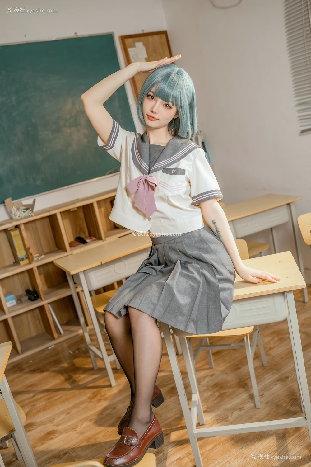 1P - 桃良阿宅 – 不良JK
