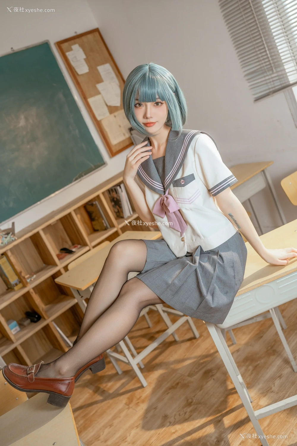 1P - 桃良阿宅 – 不良JK