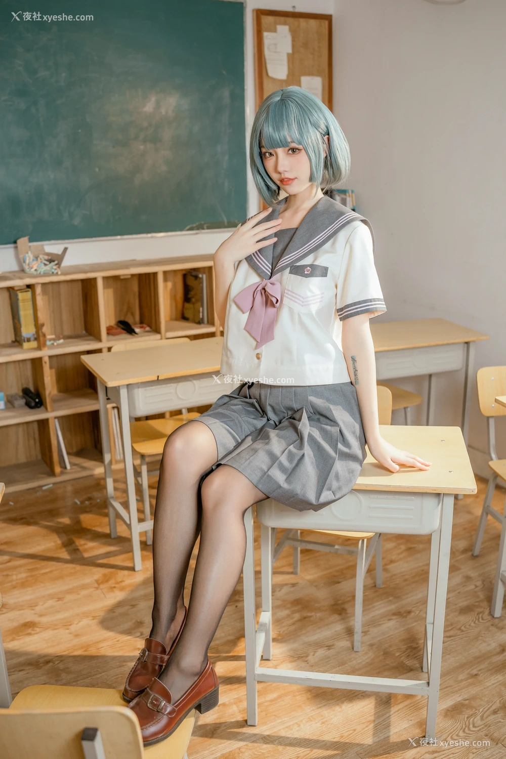 1P - 桃良阿宅 – 不良JK