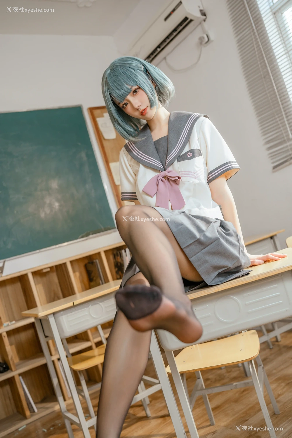 1P - 桃良阿宅 – 不良JK