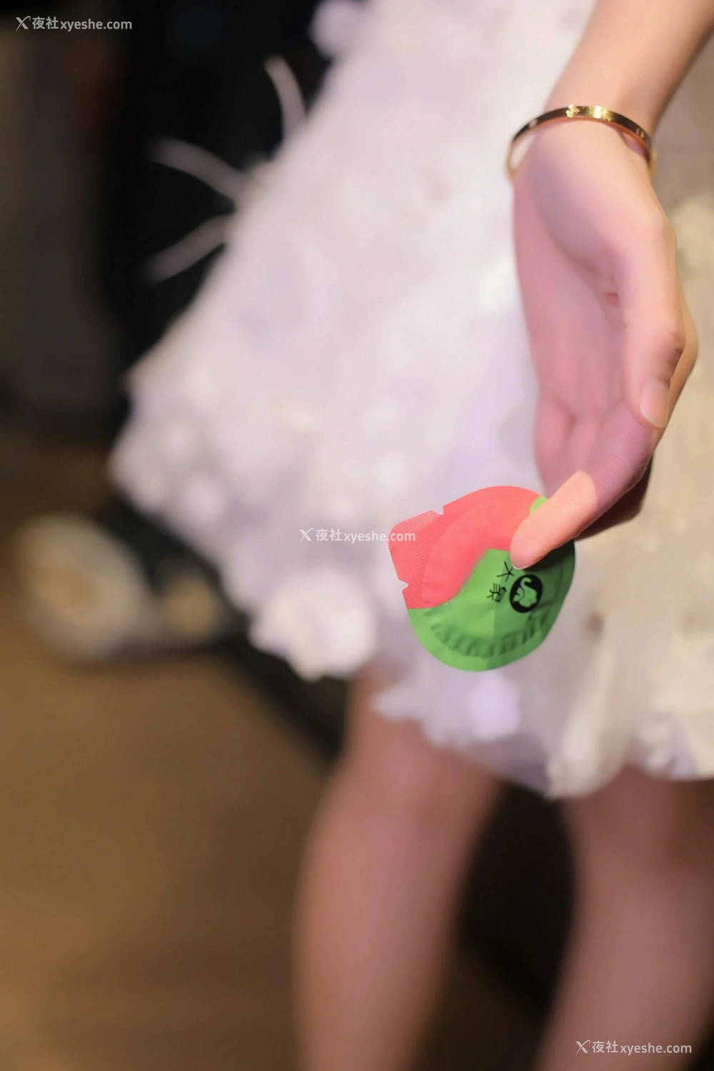 1P - [XiuRen秀人网] No.9601 桃妖夭